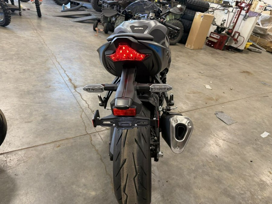 2025 Kawasaki Ninja® ZX™-6R ABS