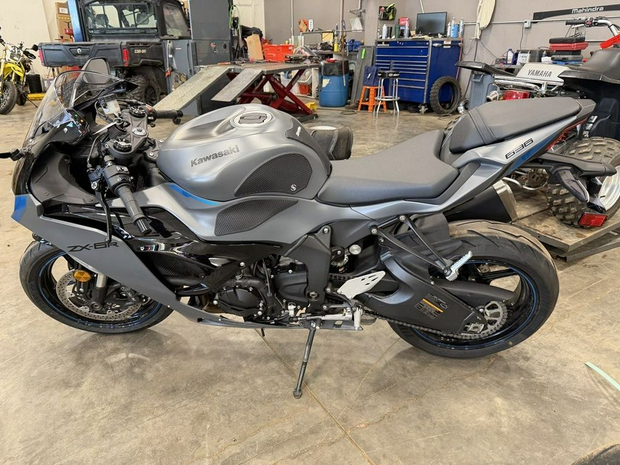 2025 Kawasaki Ninja® ZX™-6R ABS