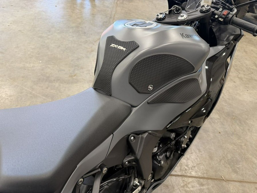 2025 Kawasaki Ninja® ZX™-6R ABS