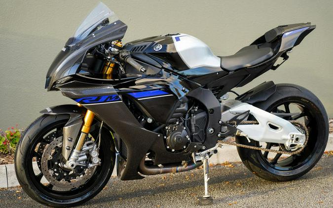 2024 Yamaha YZF-R1M