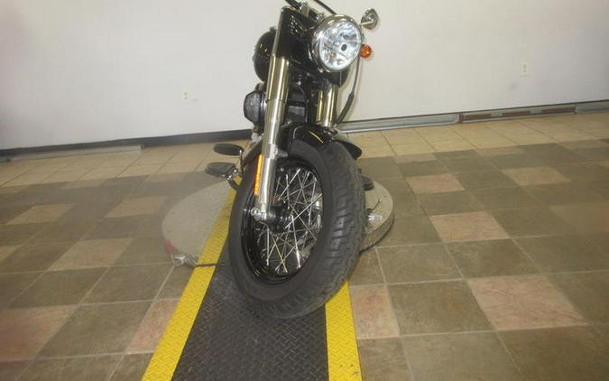 2016 Harley-Davidson® FLS - Softail Slim®