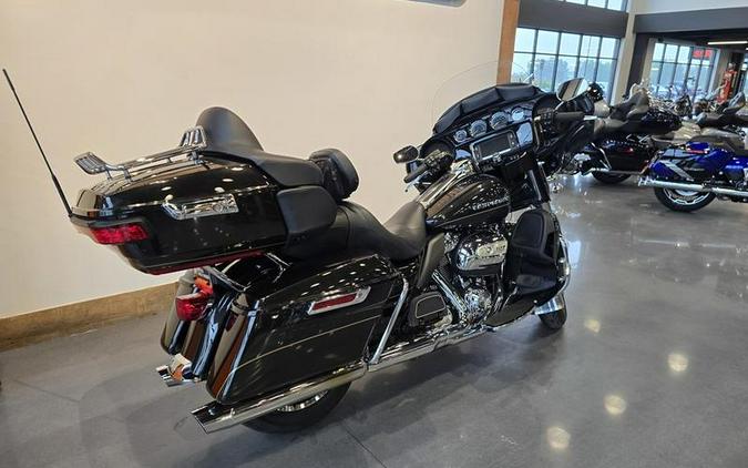 2017 Harley-Davidson® FLHTK - Ultra Limited