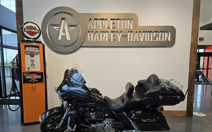 2017 Harley-Davidson® FLHTK - Ultra Limited