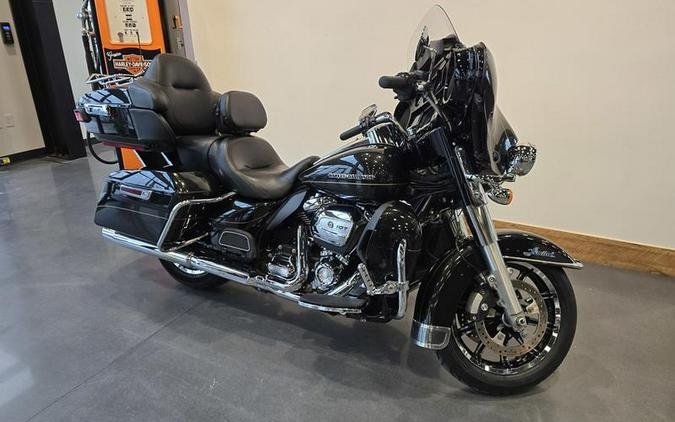 2017 Harley-Davidson® FLHTK - Ultra Limited