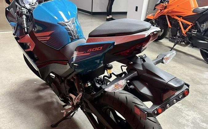 2021 Kawasaki Ninja® 400 ABS Pearl Nightshade Teal/Metallic Spark Black