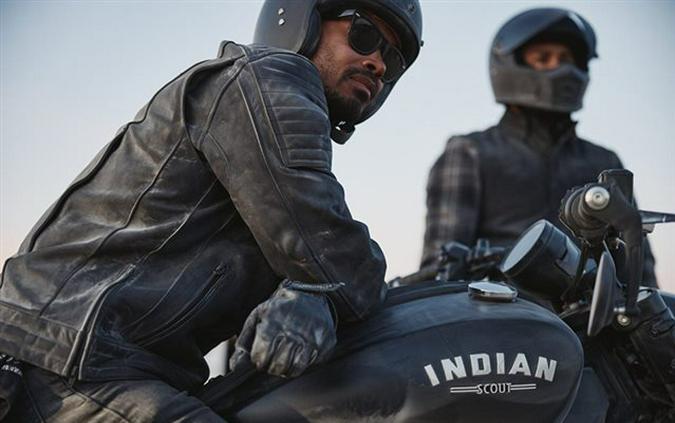 2025 Indian Motorcycle Scout Bobber Limited + Tech