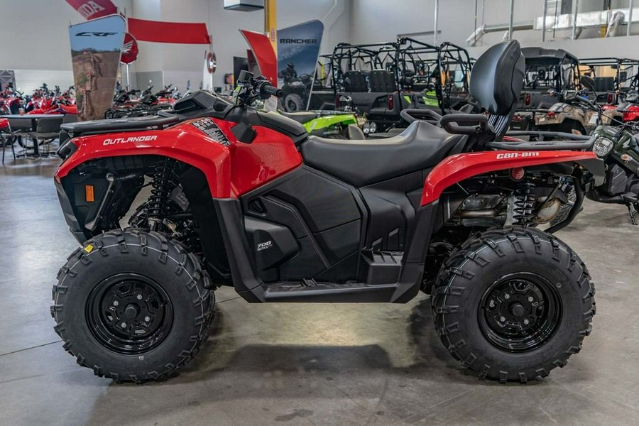 2025 Can-Am® Outlander MAX DPS 700