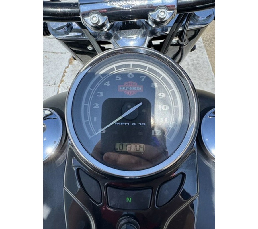 2013 Harley-Davidson FLS - Softail Slim
