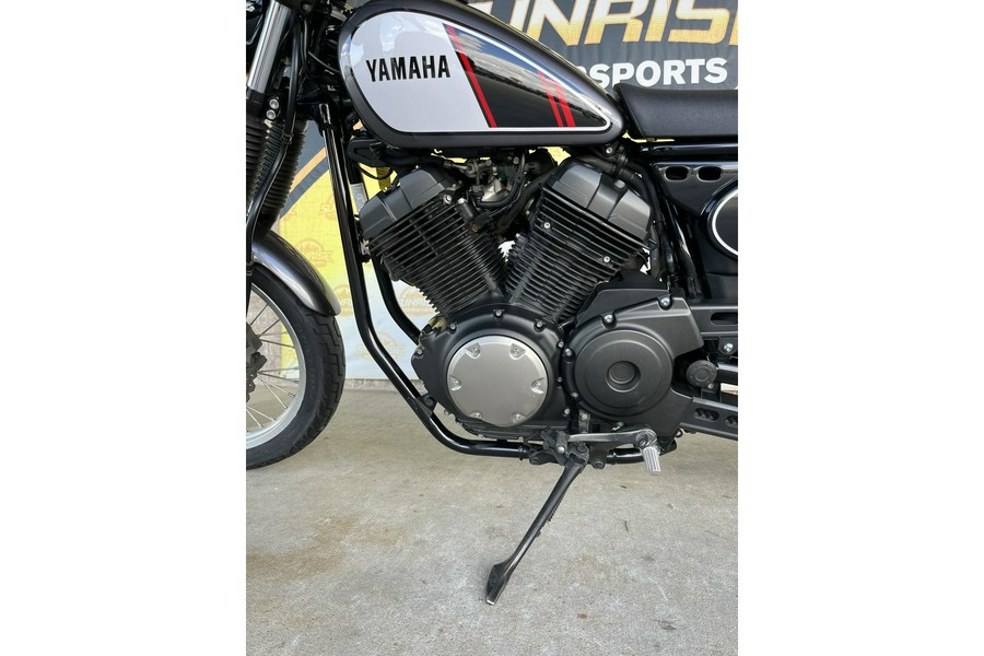 2017 Yamaha SCR950