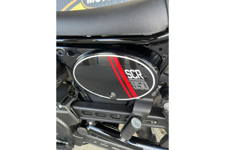 2017 Yamaha SCR950