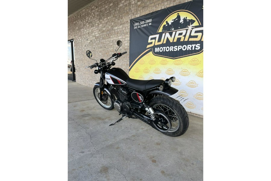 2017 Yamaha SCR950