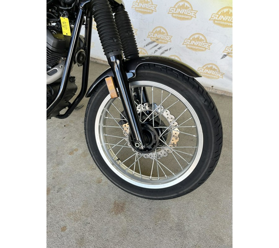 2017 Yamaha SCR 950