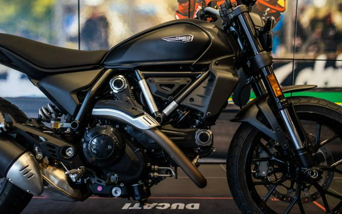 2025 Ducati SCRAMBLER ICON DARK