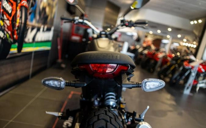 2025 Ducati SCRAMBLER ICON DARK