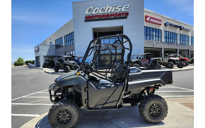 2026 Pioneer 700 Deluxe - Honda