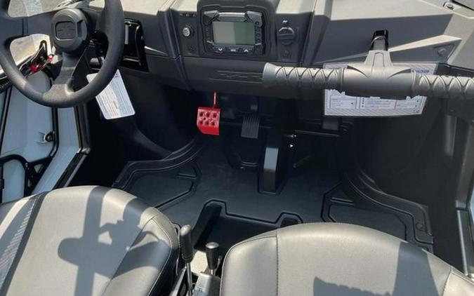 2026 Polaris RZR 200 EFI