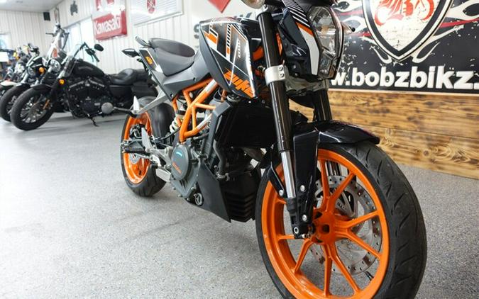 2016 KTM Duke 390 ABS