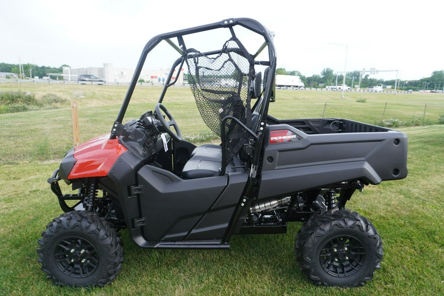 2025 Honda PIONEER 700 DELUXE