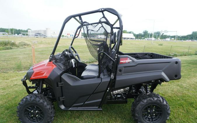 2025 Honda PIONEER 700 DELUXE