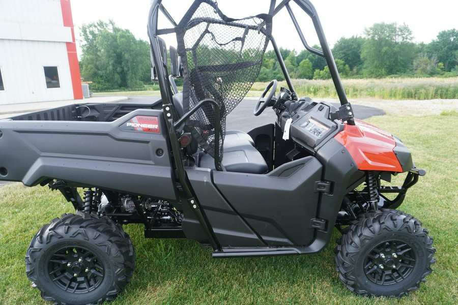 2025 Honda PIONEER 700 DELUXE