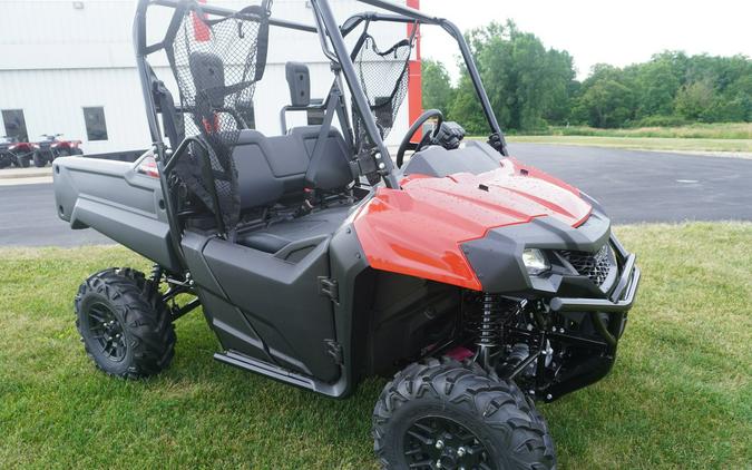 2025 Honda PIONEER 700 DELUXE