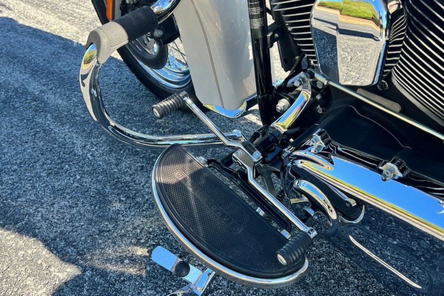 2014 Harley-Davidson Softail FLSTC - Heritage Classic