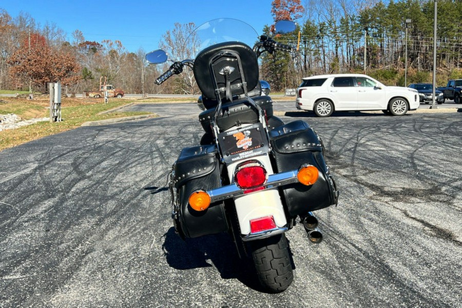 2014 Harley-Davidson Softail FLSTC - Heritage Classic