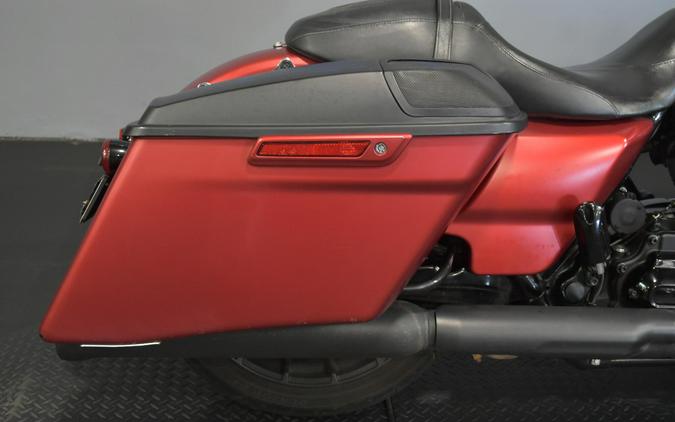 2019 Harley-Davidson Street Glide Special Wicked Red Denim