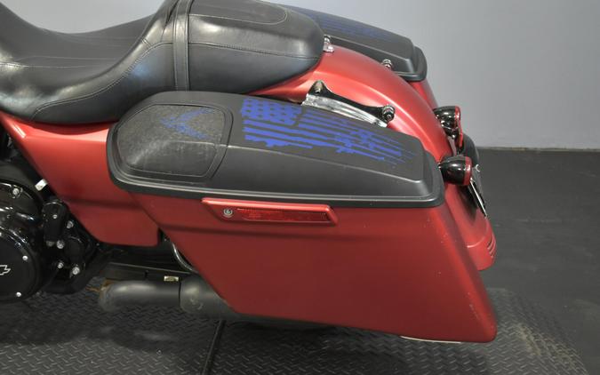 2019 Harley-Davidson Street Glide Special Wicked Red Denim