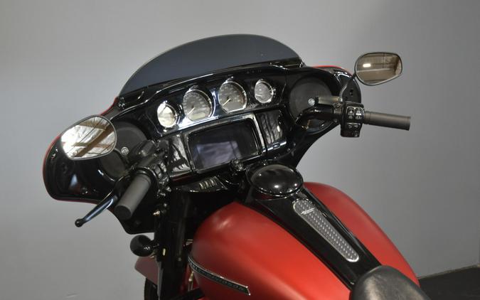 2019 Harley-Davidson Street Glide Special Wicked Red Denim