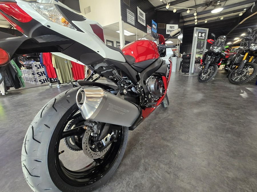 2027 Suzuki GSX-R600
