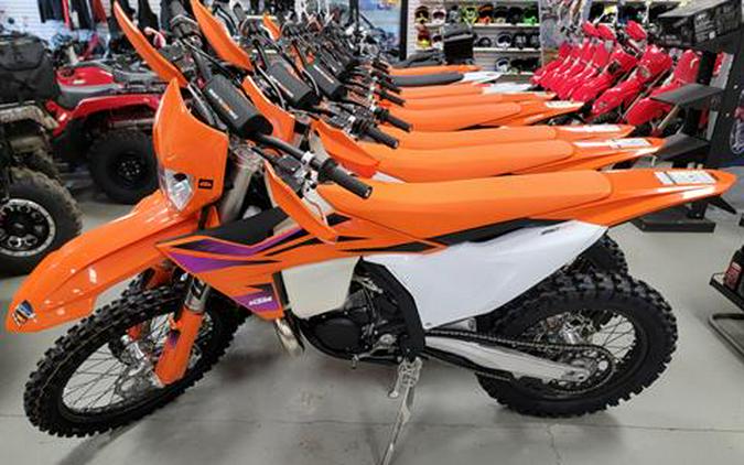 2024 KTM XC-W Lineup Test [300, 250, and 150 Reviewed]