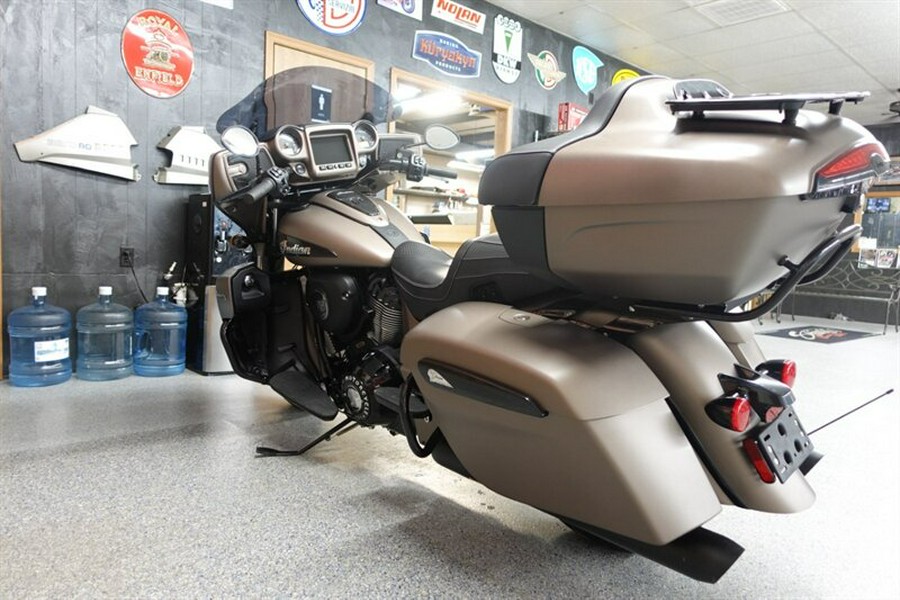 2021 Indian Roadmaster Dark Horse Bronze Smoke