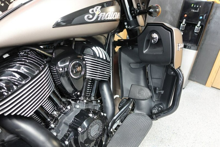 2021 Indian Roadmaster Dark Horse Bronze Smoke