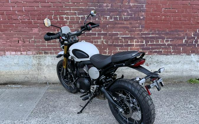 2026 Triumph SCRAMBLER 400 XC