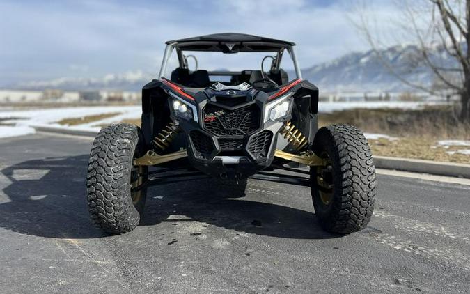 2019 Can-Am® Maverick™ X3 MAX X™ rs TURBO R Gold, Can-Am Red & Hyper Silver