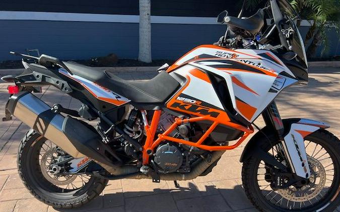 2018 KTM 1290 Super Adventure S Review