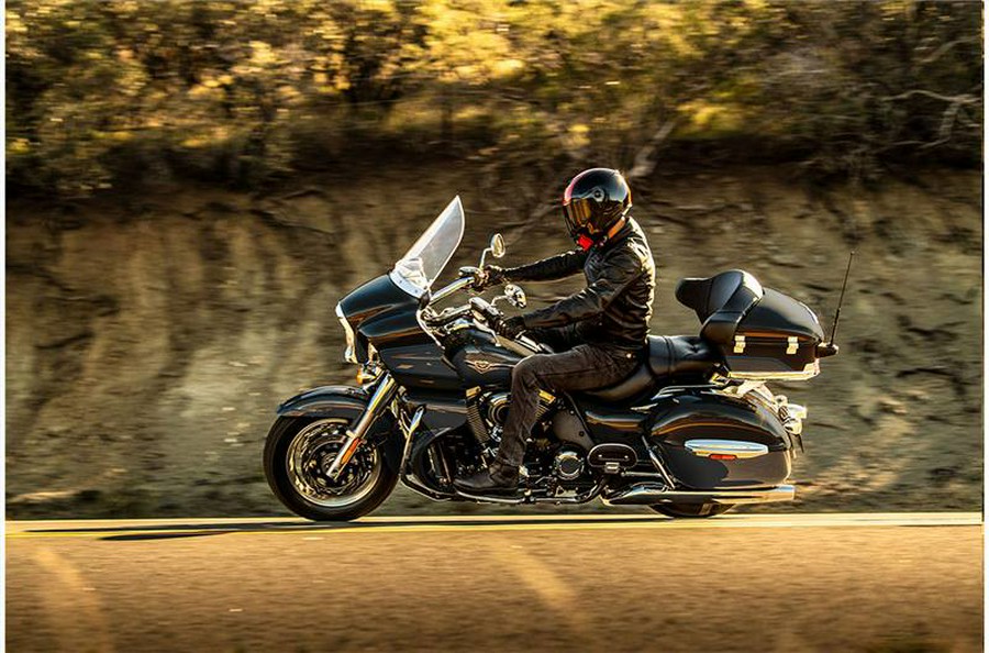 2024 Kawasaki VULCAN 1700 VOYAGER ABS