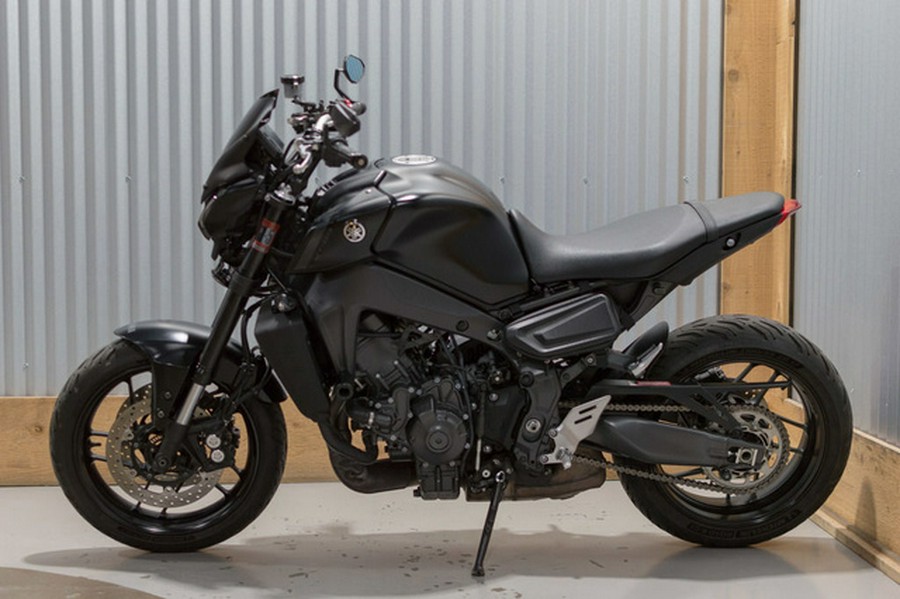 2021 Yamaha MT-09 09
