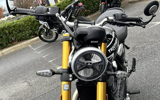 2026 Triumph Speed 400 Phantom Black/Storm Grey