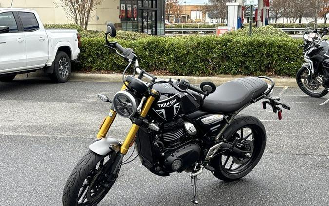 2026 Triumph Speed 400 Phantom Black/Storm Grey