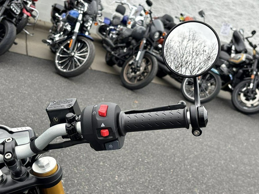 2026 Triumph Speed 400 Phantom Black/Storm Grey