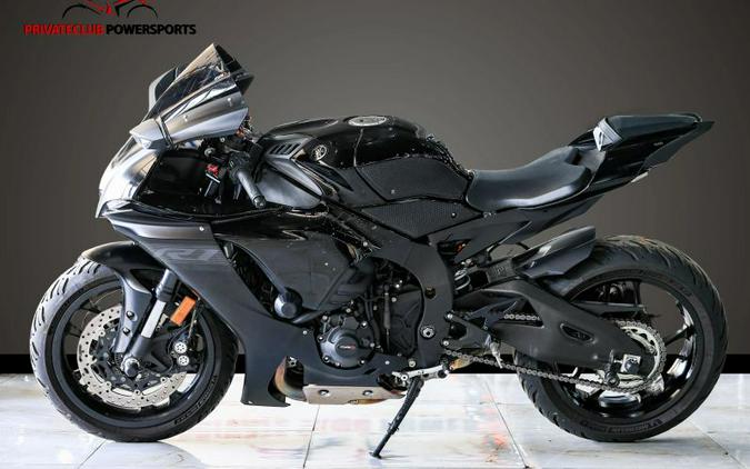 2021 Yamaha YZF-R1