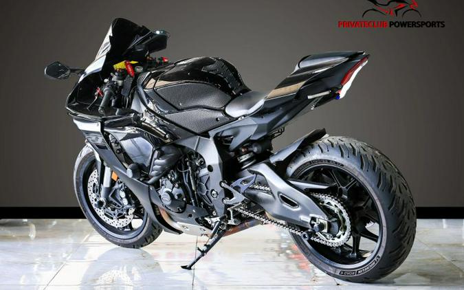 2021 Yamaha YZF-R1