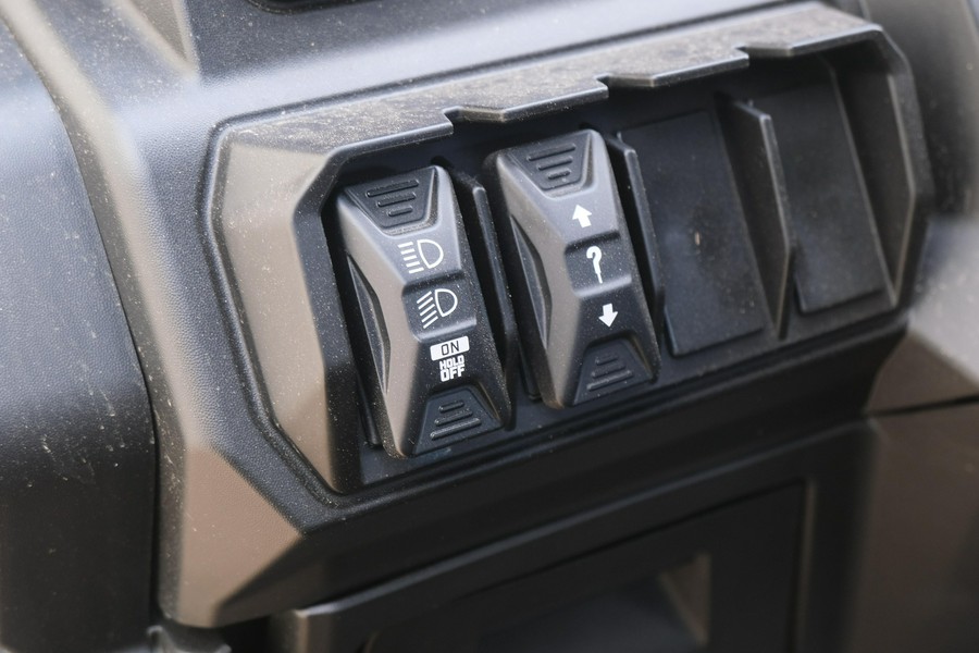 2026 CAN-AM DEFENDER MAX XT HD11 WITH 1025 INCH TOUCHSCREEN