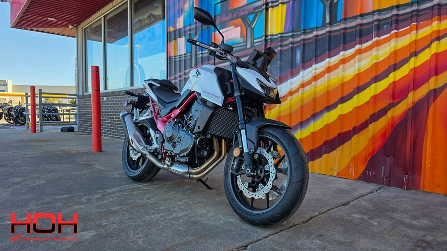 2025 Honda® CB750 Hornet