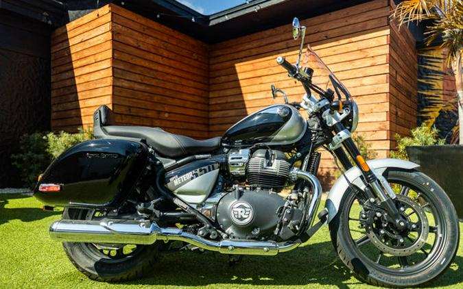 2024 Royal Enfield SUPER METEOR 650