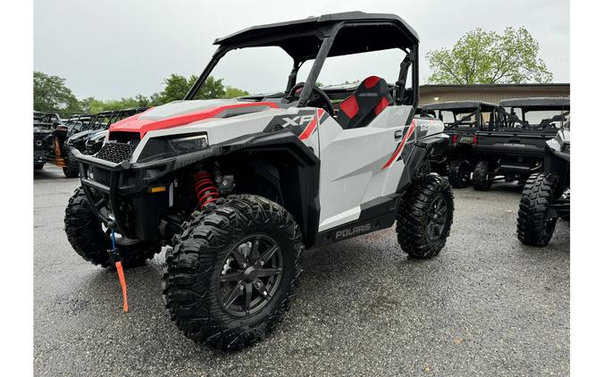 2025 Polaris GENERAL XP 1000 SPORT