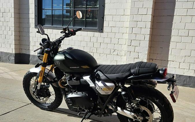 2026 Triumph Scrambler 900 Matt Khaki Green