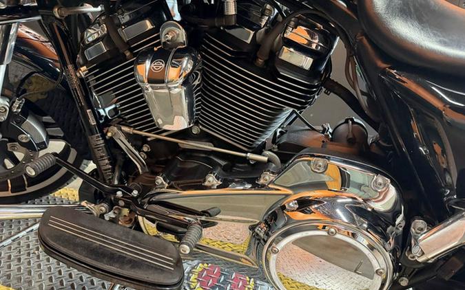 2019 Harley-Davidson Street Glide FLHX
